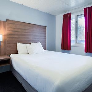 Golden North Inn